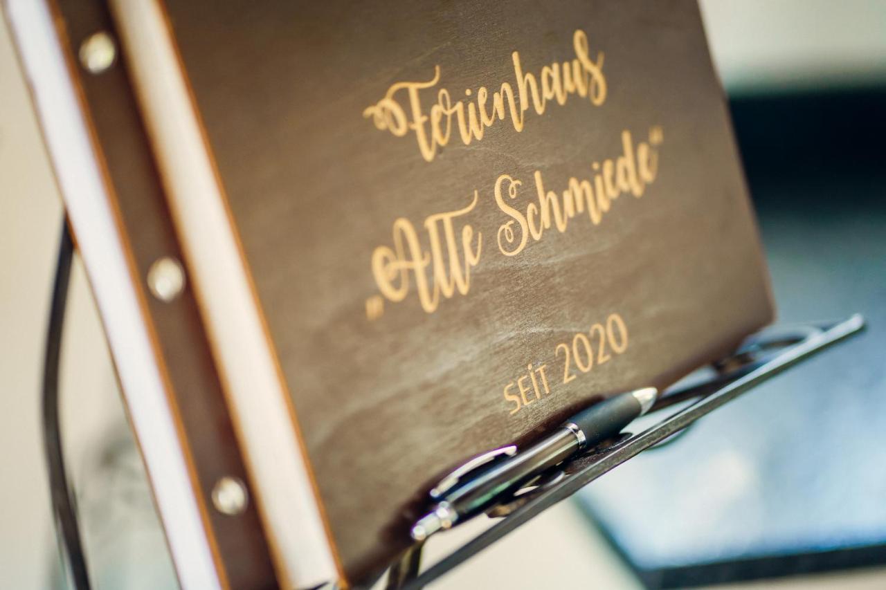 Alte Schmiede Mit Sauna, Pool Und Whirpool Im Aussenbereich Schoenstes Ferienhaus Der Lausitz Elsterheide ภายนอก รูปภาพ