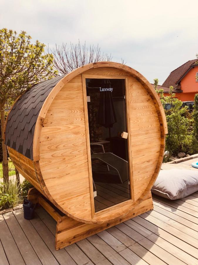 Alte Schmiede Mit Sauna, Pool Und Whirpool Im Aussenbereich Schoenstes Ferienhaus Der Lausitz Elsterheide ภายนอก รูปภาพ